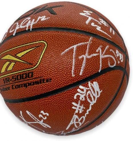 2007 כדור עגול חתום חתימה על ידי ג'יימס הארדן קווין לאב או ג'יי מאיו וכו '. JSA - כדורסל חתימה